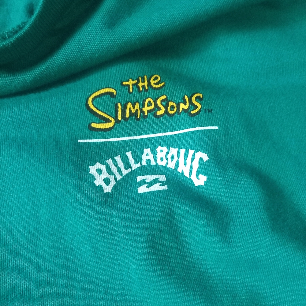 Medium Long sleeve the SimpsonsxBilabong